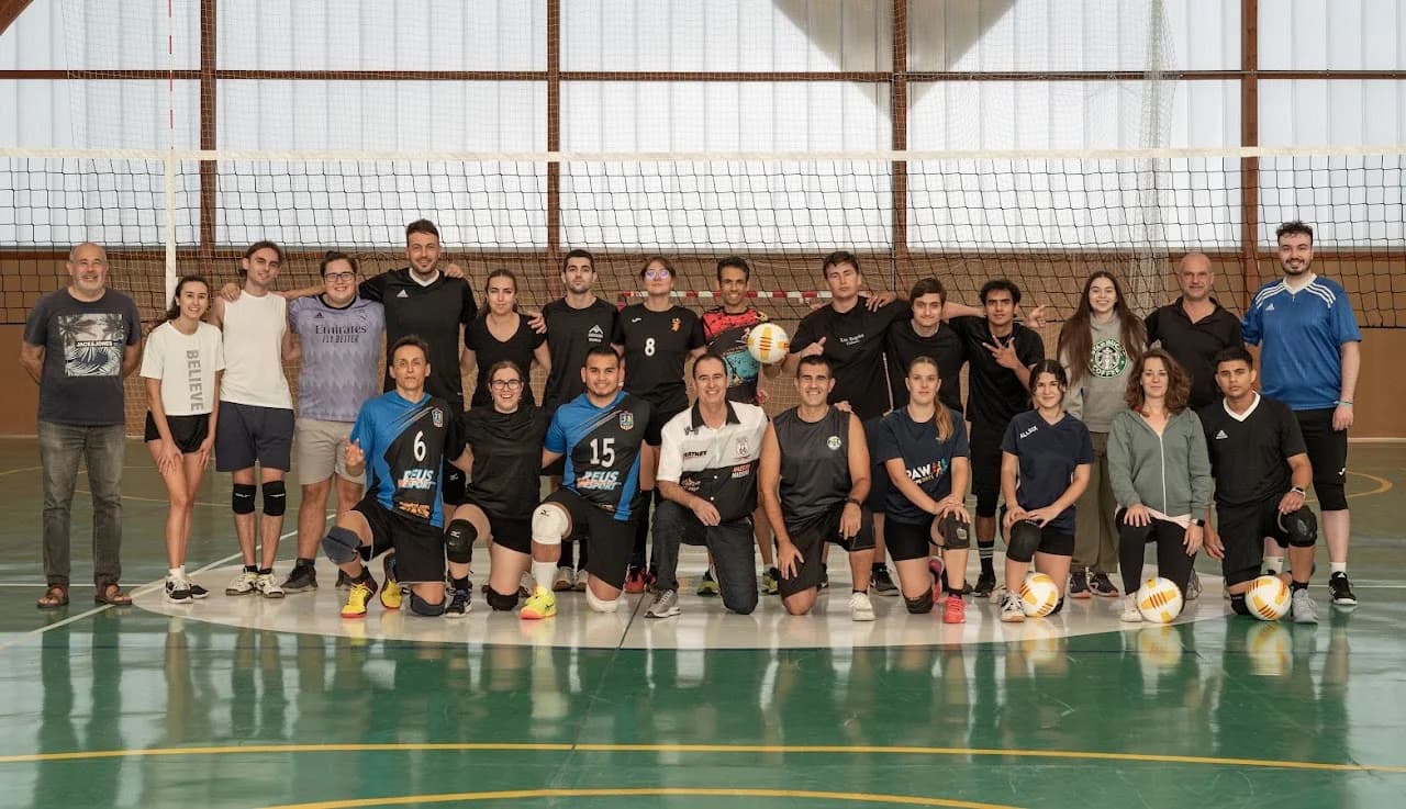 Fotografia de grup dels participants · Torneig de presentació, 27 de setembre de 2025